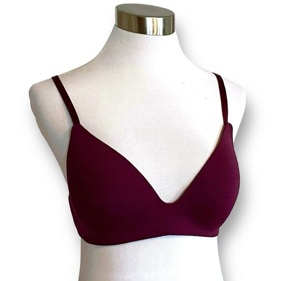 Victorias Secret 32D Bra Purple Lightly Lined Wireless T-shirt Multiway Straps - Picture 1 of 6